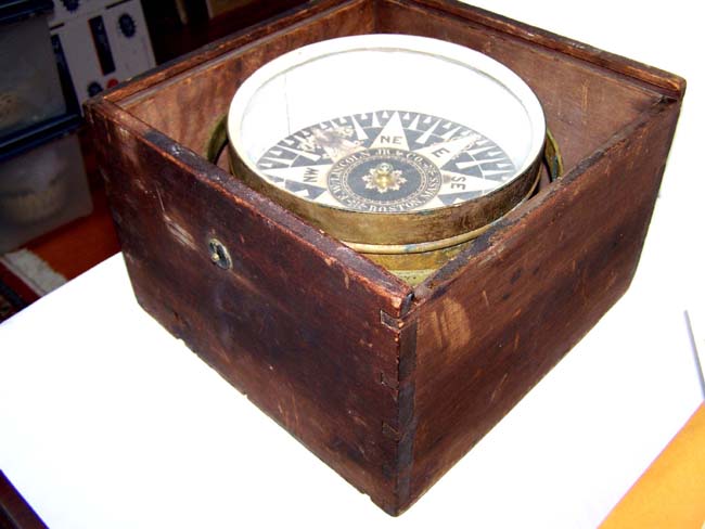 A fine and Rare 19th century Boxed Ships' Compass by Fredrick W. Lincoln, Jr., Boston, circa 1860 — image 3